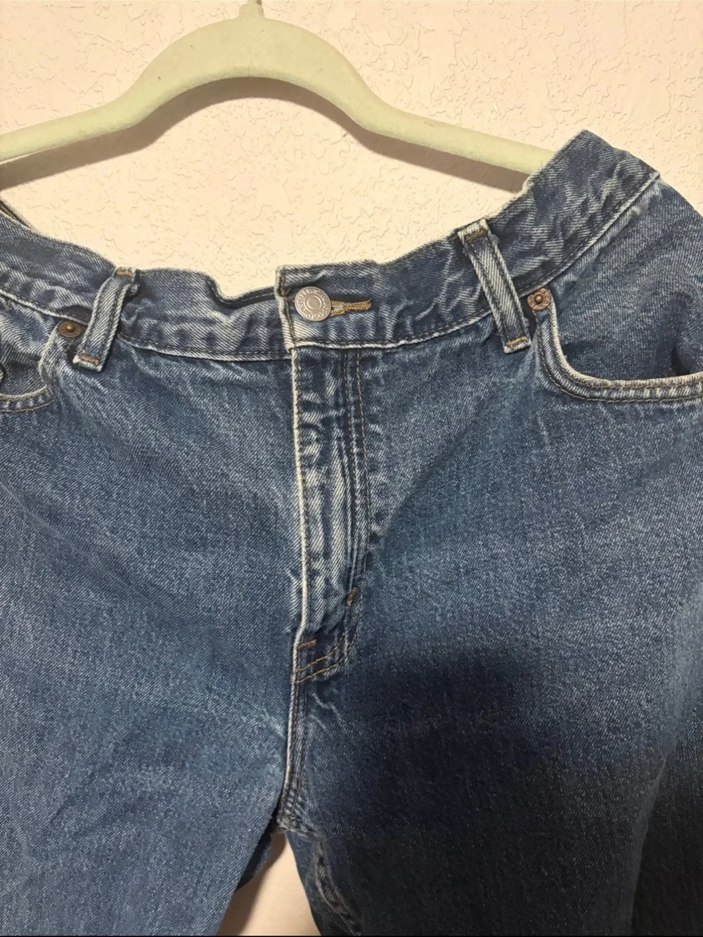 Levi’s jeans red tag 2000s